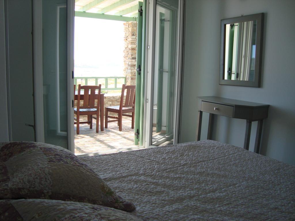 St George Antiparos Apartments And Studios Agios Georgios  Екстер'єр фото
