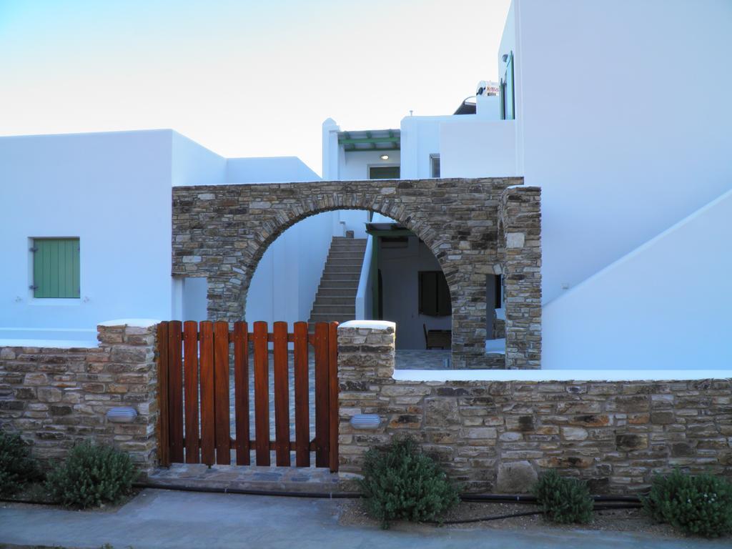 St George Antiparos Apartments And Studios Agios Georgios  Екстер'єр фото