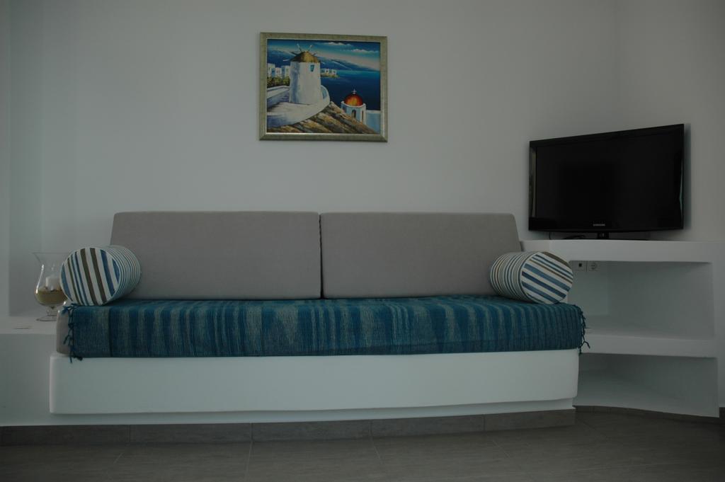 St George Antiparos Apartments And Studios Agios Georgios  Екстер'єр фото