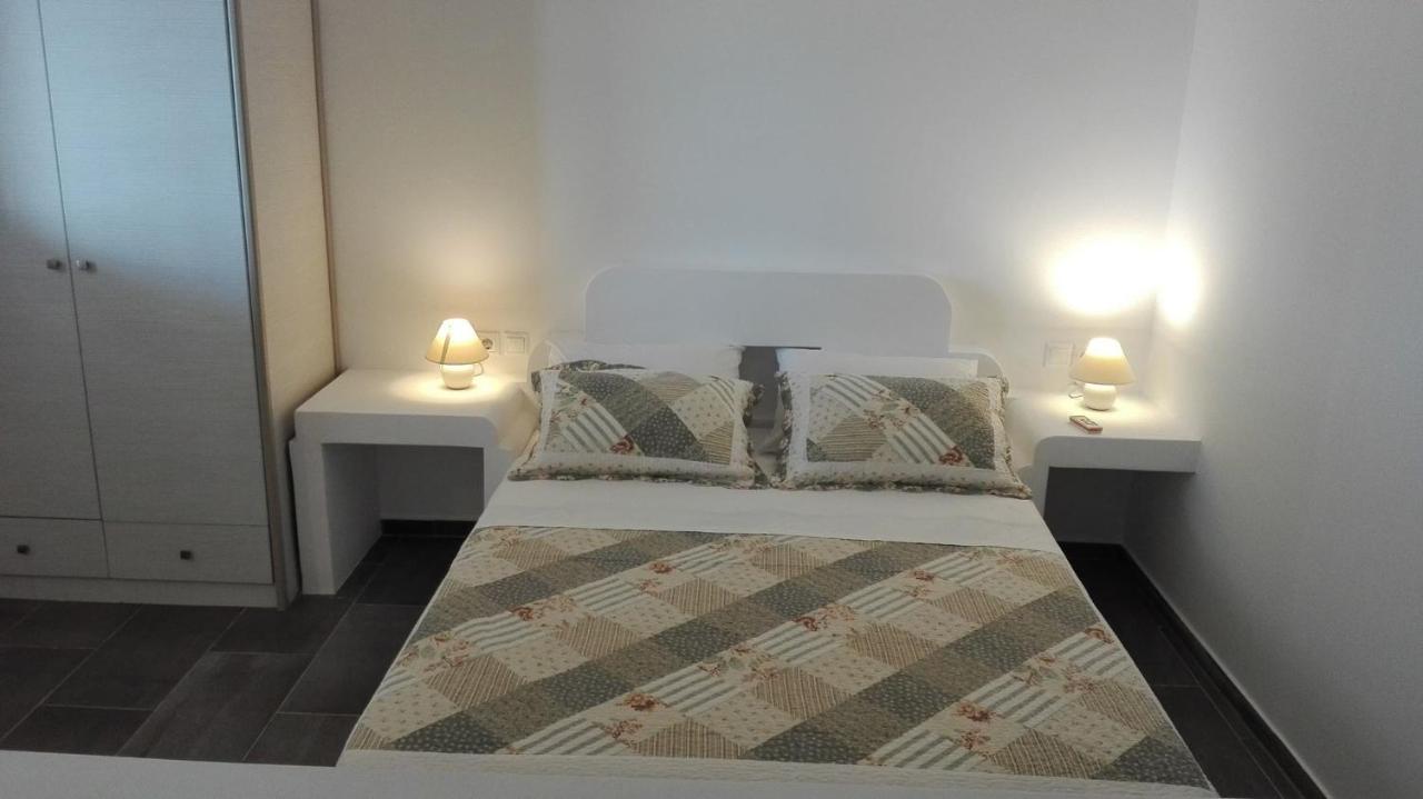 St George Antiparos Apartments And Studios Agios Georgios  Екстер'єр фото